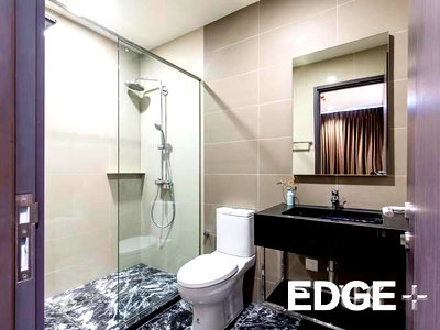 Condos for rent : A032503 The Edge Sukhumvit 23