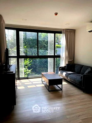 คอนโดให้เช่า : คอนโด 2 ห้องนอน 60 ตร.ม. โครงการ Taka Haus Ekamai 12 ใกล้ BTS เอกมัย (ID 2906772)
