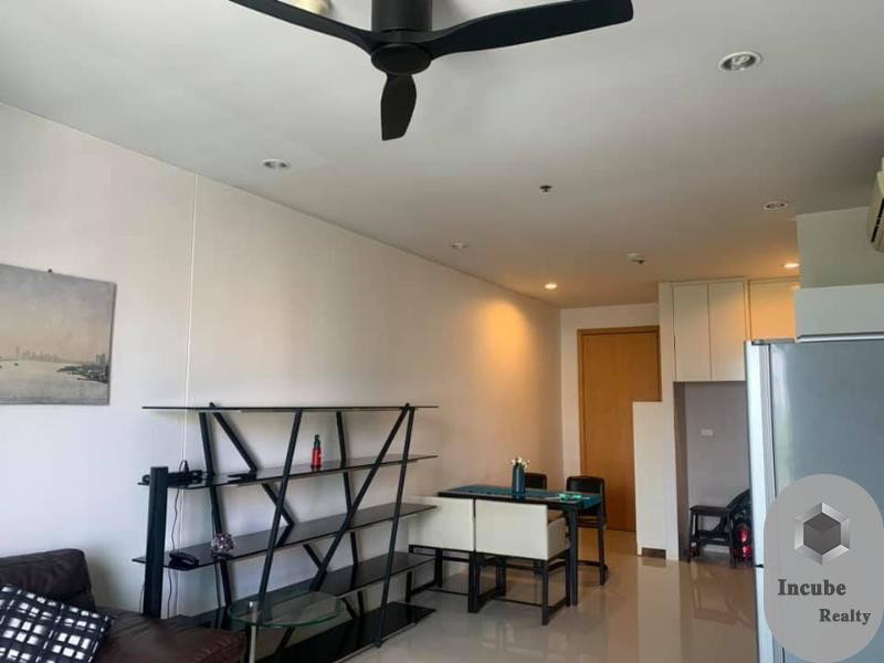picture A030483 Circle Condominium - 2/6