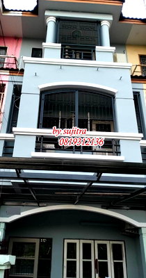 เช่าทาวน์โฮม ลาดพร้าวตอนกลาง โชคชัย 4 ลาดพร้าว 71 นาคนิวาส : ให้เช่า ทาวน์โฮม 3 ชั้น ปรับปรุงใหม่ อยู่ ลาดพร้าววังหิน 7/โชคชัย4