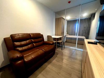 คอนโดให้เช่า : ให้เช่าRegent Home Wuttakat - 1นอน 26ตรม. ชั้น17 - Line:@hac55