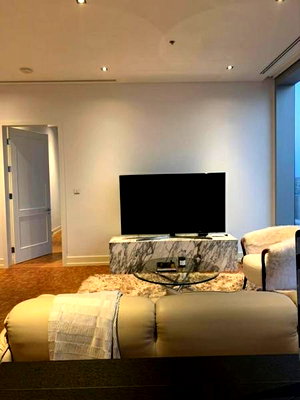 คอนโดให้เช่า : A032828 The Ritz - Carlton Residences at MahaNakhon