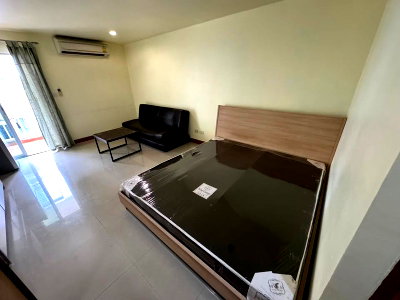 ขายคอนโด : A033904 Regent Home 7 Soi Sanphawut 2