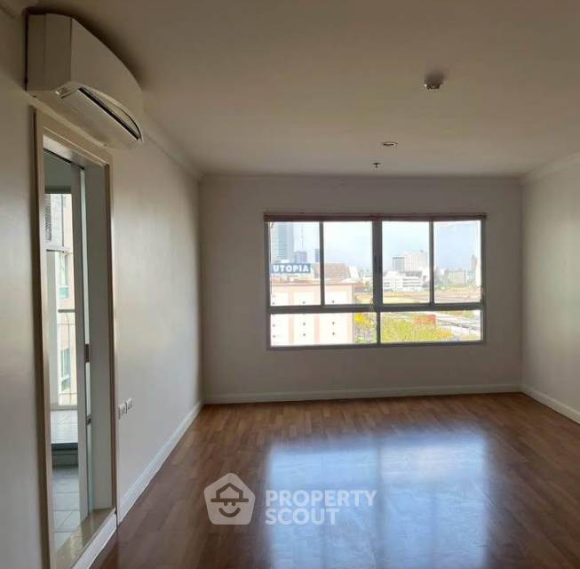 รูป คอนโด 2 ห้องนอน ชั้น 9 ขาย Lumpini Place Rama 9–Ratchada ใกล้ MRT พระราม 9 (ID 2900949) - รูปที่ 3/8