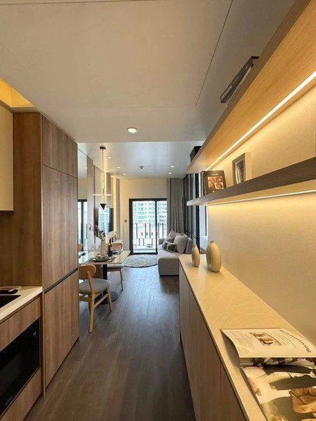 picture A034964 MUNIQ Sukhumvit 23 - 2/6