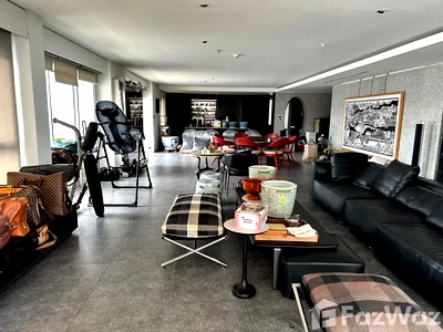 Condos for sale Silom and Sathorn Road : 2 Bedroom Condo for sale at Sathorn Park Place  6254418