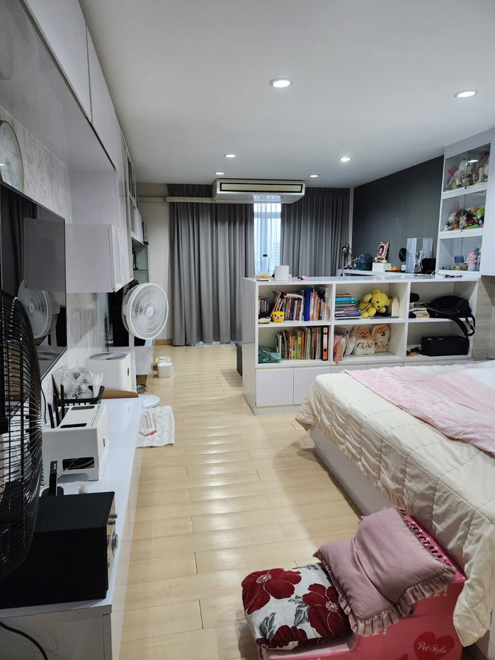 รูป โฮมออฟฟิส อาคารพาณิชย์ 4ชั้น ตกแต่งพร้อมอยู่ ใกล้3ห้างดัง  - รูปที่ 13/21