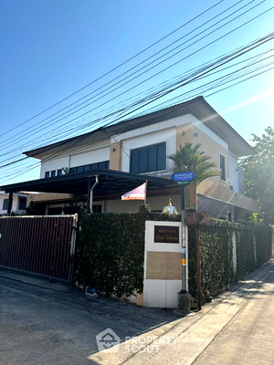 Houses for sale King Mongkut s University of Technology North Bangkok  : 4-BR House near MRT Yaek Tiwanon (ID 2094587)