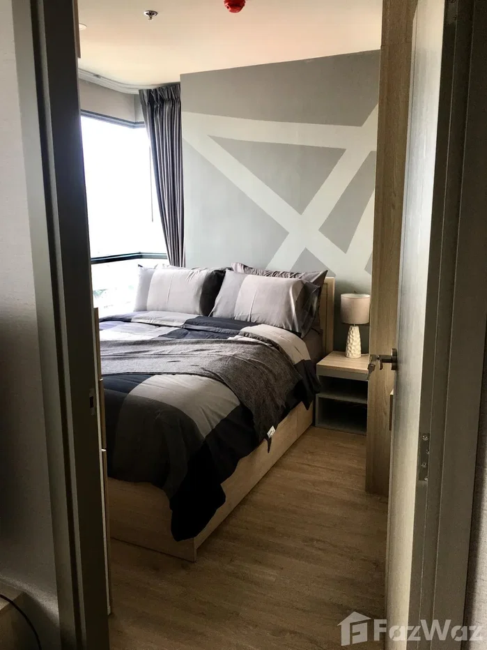 picture 2 bed 6263378 - 1/9