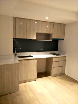 คอนโดให้เช่า : A031983 Runesu Thonglor 5