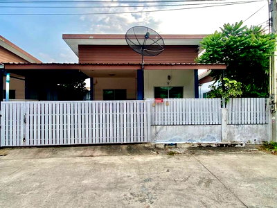 บ้านเดี่ยว ชลบุรี : ขายโคตรถูก!! บ้านเดี่ยว เนื้อที่เยอะ ม.ไอฟ้า บึงวรกิจ ศรีราชา