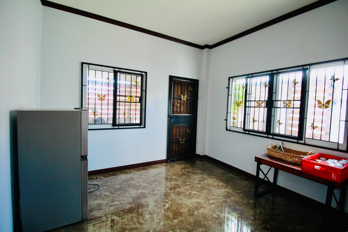 รูป ขายบ้าน Pool Villa 72 ตร.วา ตกแต่งพร้อมอยู่ เฟอร์ครบ พลูตาหลวง สัตหีบ ใกล้อู่ตะเภา-บางเสร่  - รูปที่ 21/25