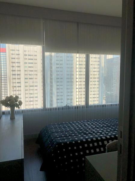 picture A031379 M Silom - 5/7