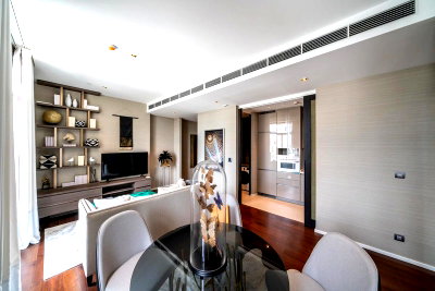 Condos for rent : A035156 The Diplomat 39