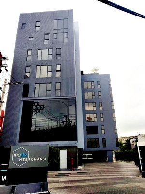 Condos for sale : A033500 Modiz Interchange