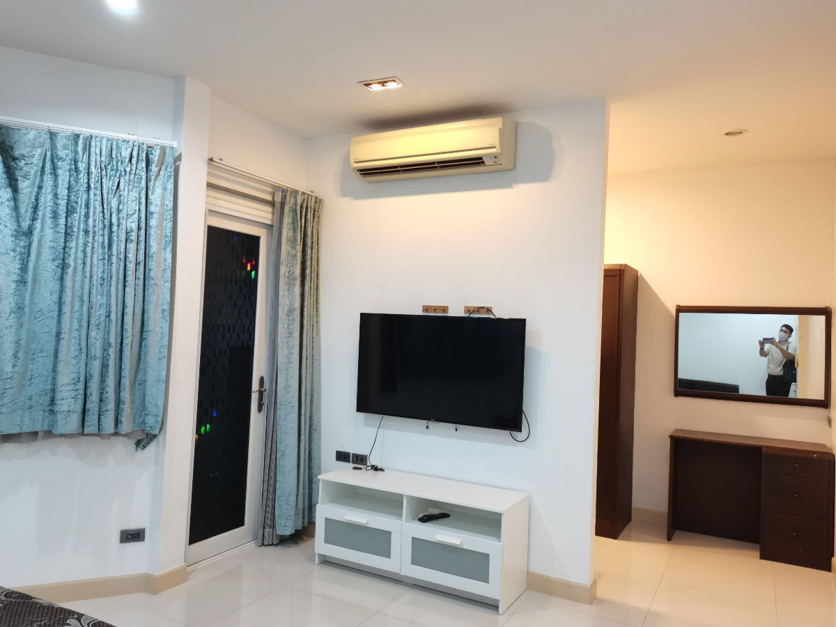 รูป Available for rent! Single house in Yu Chareon Village. 2 Bedroom with 2Bathroom  + 3 active parking lots. Ready to move in. - รูปที่ 10/19