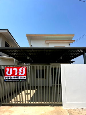 Houses for sale Tak :   house with 3 bedrooms and 4 bathrooms in Mae Sot.