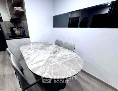 ขายคอนโด : คอนโด 2 ห้องนอน 60 ตร.ม. ที่ Teal Sathorn-Taksin ใกล้ BTS วงเวียนใหญ่ 200 ม. (ID 2903543)