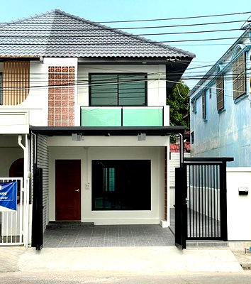 Townhouses for sale วิทยาลัยเทคนิคราชสิทธาราม : CS322 🏠 Twin houses in Phra Pin 4 Village, Phetkasem 81, Bang Bon 5 Rd. Affordable prices.