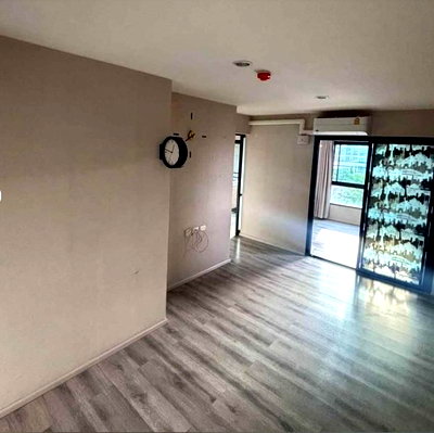 Condos for sale : A033589 The Excel Bearing Lasalle 11