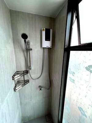 Condos for sale  Ari : A034089 Sense Phaholyothin