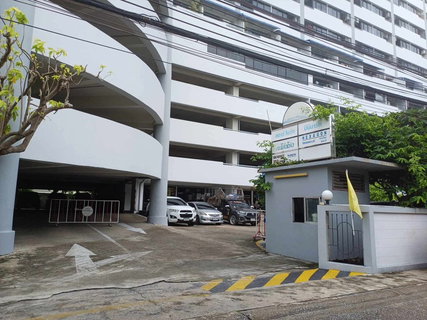 A033785 Arcadia Tower Condominium