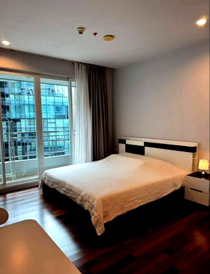 ขายคอนโด : A034284 Circle Condominium