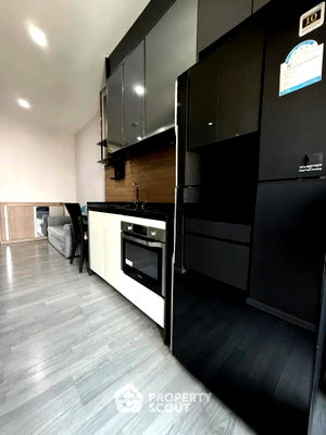 Condos for rent : 1-BR Condo at The Room Sathorn - St. Louis near BTS Surasak (ID 2854841)