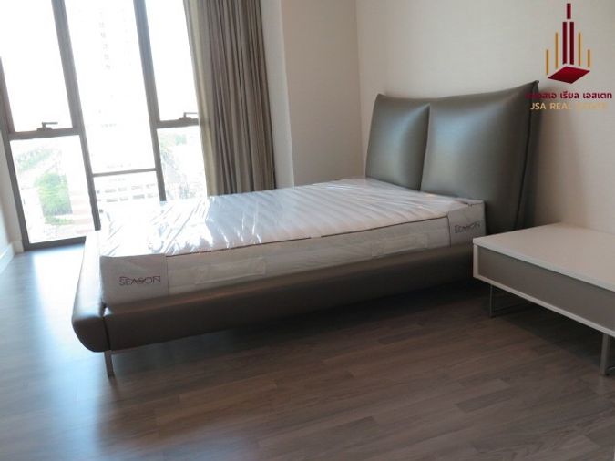1-bed condo for rent, 45 sqm, The Room BTS Wongwian Yai