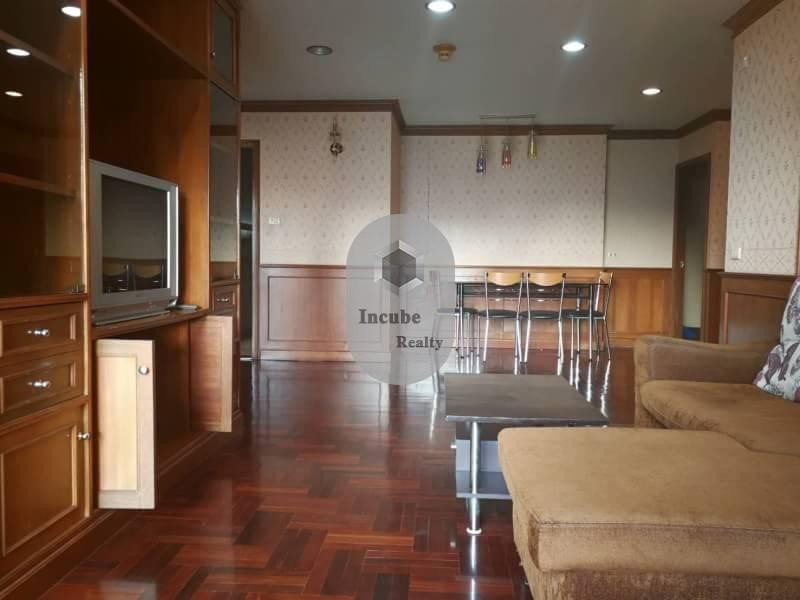 รูป A031968 Richmond Palace - รูปที่ 5/8