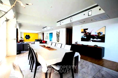 คอนโด สีลมคอมเพล็กซ์ : คอนโด 4-ห้องนอน ที่ เดอะ เม็ท สาทร ใกล้ BTS ช่องนนทรี (ID 2900980)