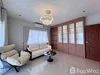 listing thumbnail image 12