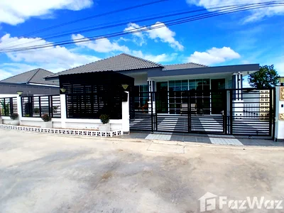 เช่าบ้านเดี่ยว หัวหิน ประจวบคีรีขันธ์ : วิลล่าให้เช่า 3 ห้องนอน ในโครงการ เดอะ วิลเลจ หัวหิน 6270461