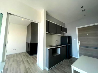 Condos for sale : A034008 The Key Sathorn - Charoenrat