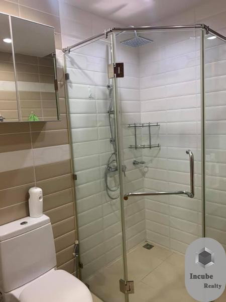 picture A030484 Circle Condominium - 3/8
