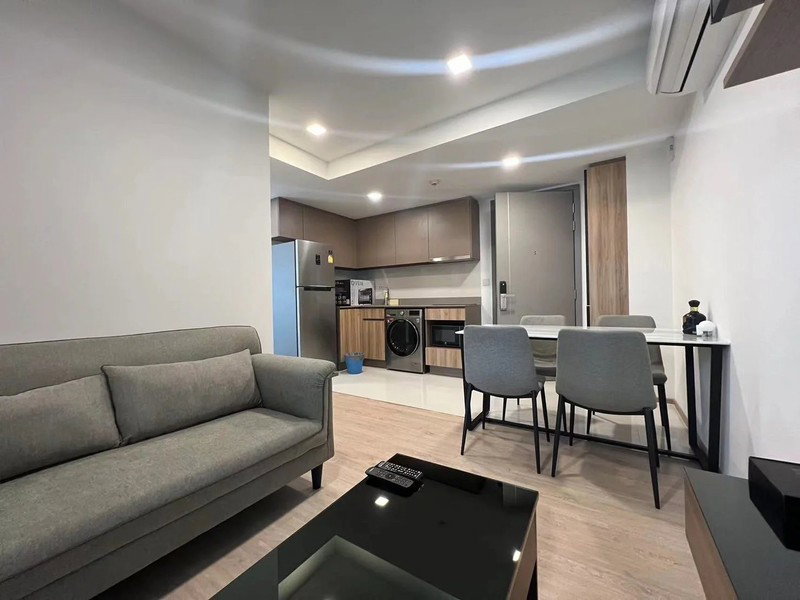 รูป A034705 Taka Haus Ekkamai - รูปที่ 5/5