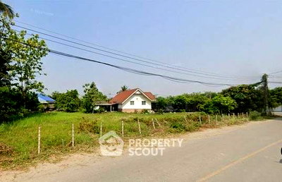 Land for sale San Sai Provincial Electricity Authority : 1,000 m² Land for Sale in Nong Chom (ID 2902379)