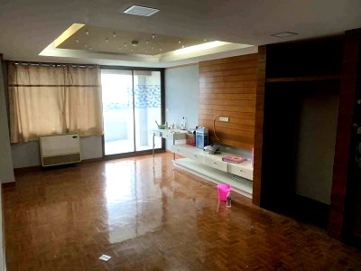 ขายคอนโด : A034135 Royal Nine Residence