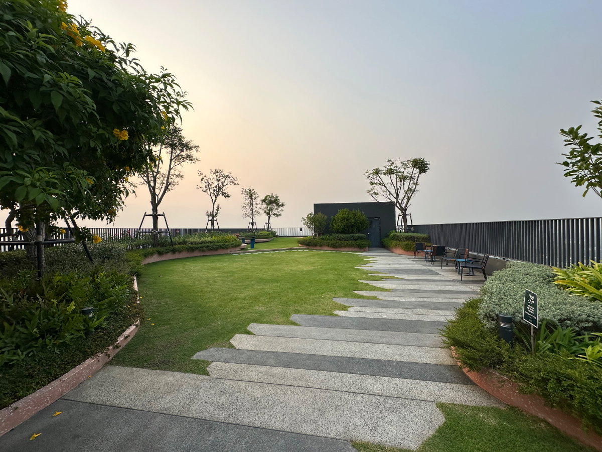 picture room for rent at the base condo (city view) - 18/20