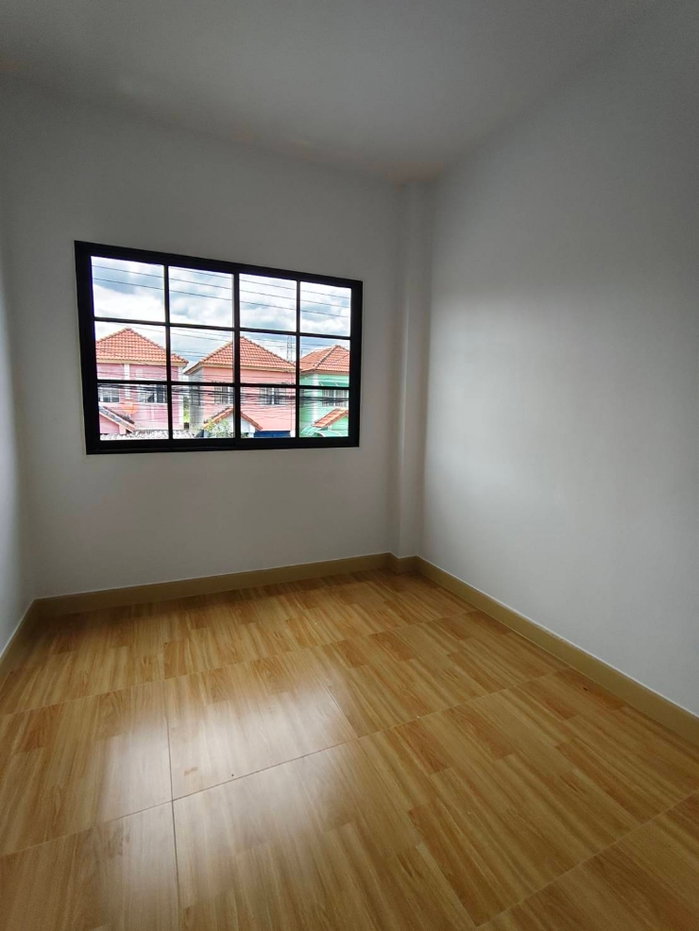 รูป บ้านเดี่ยว  หนองจอก เลียบวารี  หมู่บ้านอมรทรัพย์ นัดชมบ้าน 085-318-6868 คุณวา - รูปที่ 12/25