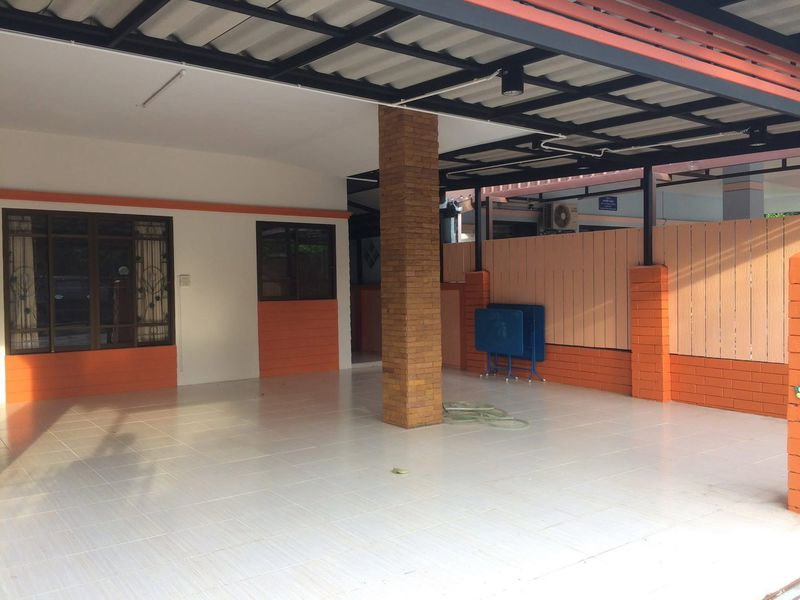 รูป ให้เช่าบ้านเดี่ยวหลังใหญ่ ม.แมกไม้1 แหลมฉบัง ศรีราชา - รูปที่ 5/7