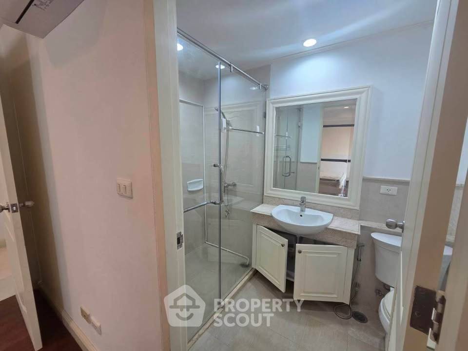 รูป คอนโด 3-ห้องนอน ที่ ลา วี ออง โรส เพลส คอนโดมิเนียม ใกล้ BTS ทองหล่อ (ID 2909318) - รูปที่ 9/9