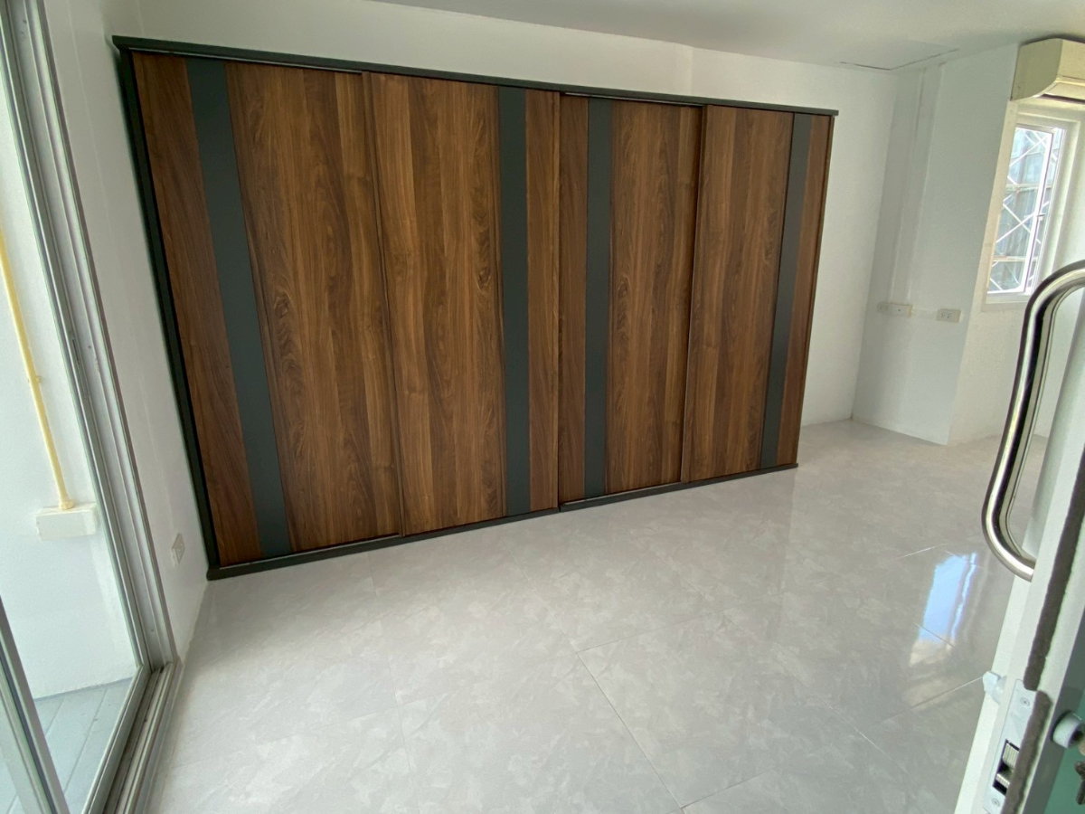 picture large condo 70m² for rent in middle of city - 1/32