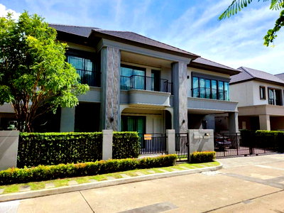 บ้านเดี่ยว ปทุมธานี : บ้านเดี่ยวหรู 4นอน 5น้ำ 3จอดรถ บางกอก บูเลอวาร์ด ติวานนท์-รังสิต