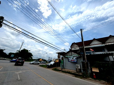 ทาวน์โฮม ระยอง : ขายทาวน์โฮม พัน ร.7 ติดถนนสุขุมวิท