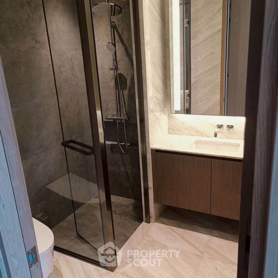 picture 2-BR Condo at SCOPE Langsuan near BTS Chit Lom (ID 2909837) - 10/19