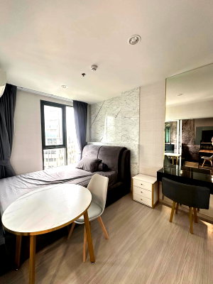 Condos for rent : 📍 For Rent: The Parkland Phetkasem 56 Excellent location, convenient travel everywhere (DSAA1184)