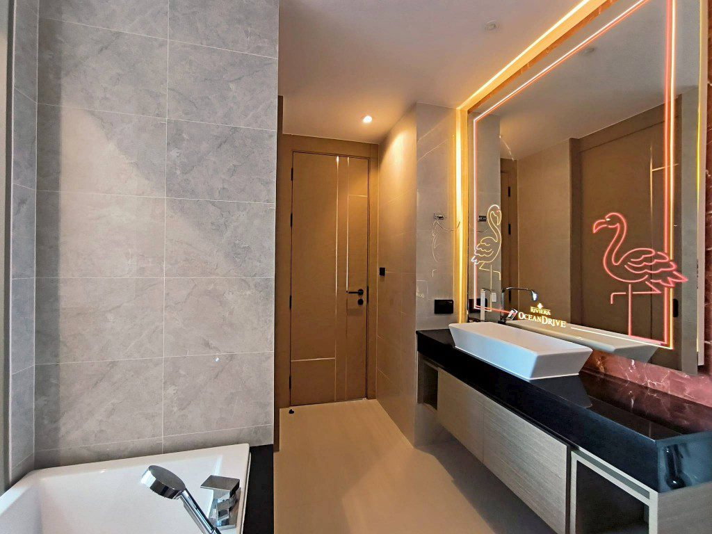 picture Condo for Rent – Direct Owner Listing - 12/12