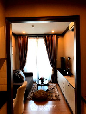 Condos for rent BTS National Stadium : 1-BR Condo at The Reserve Kasemsan 3 near BTS National Stadium (ID 2722527)