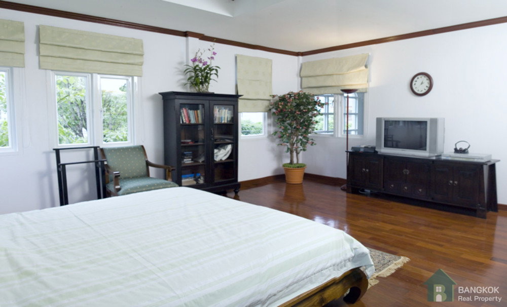 รูป ขายบ้านเดี่ยวขนาดใหญ่ ม.บ้านลาดพร้าว พร้อมอาคาร 3 หลังและสระว่ายน้ำ - รูปที่ 13/23